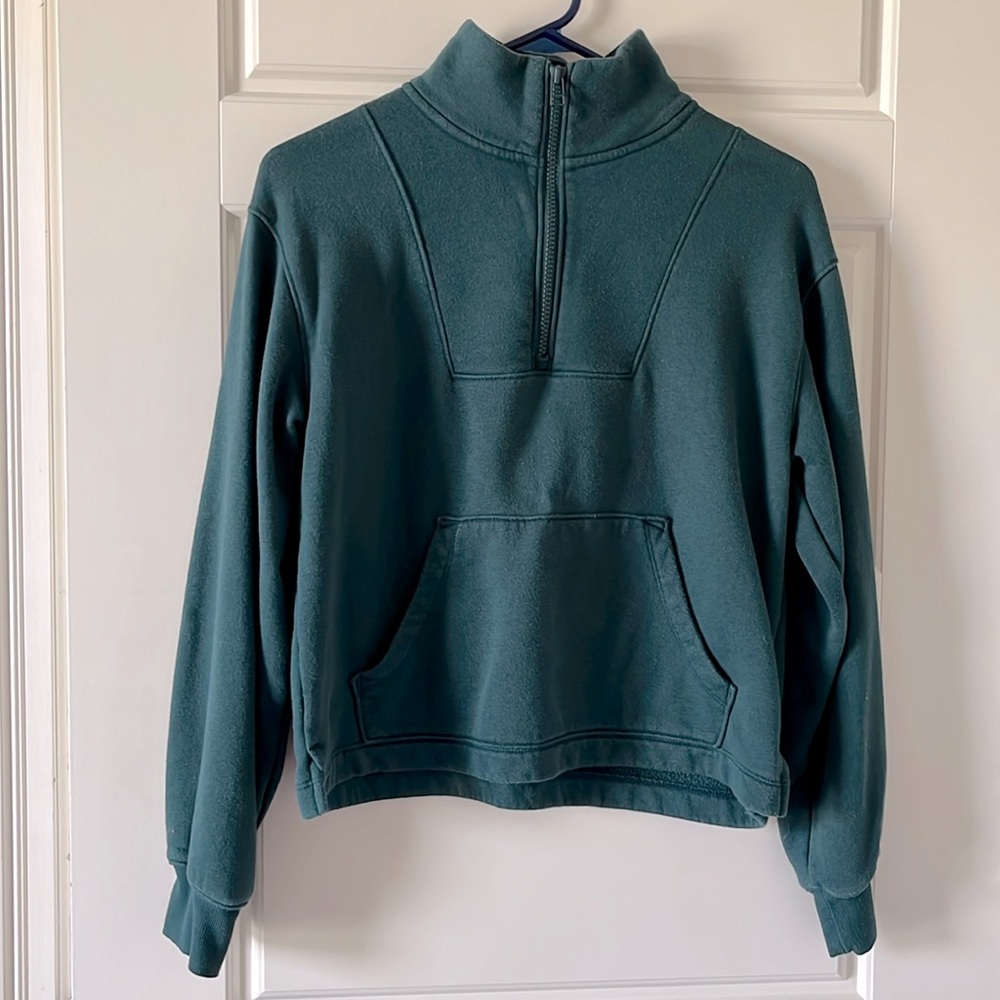 Old Navy emerald green sweatshirt. Cotton. XS